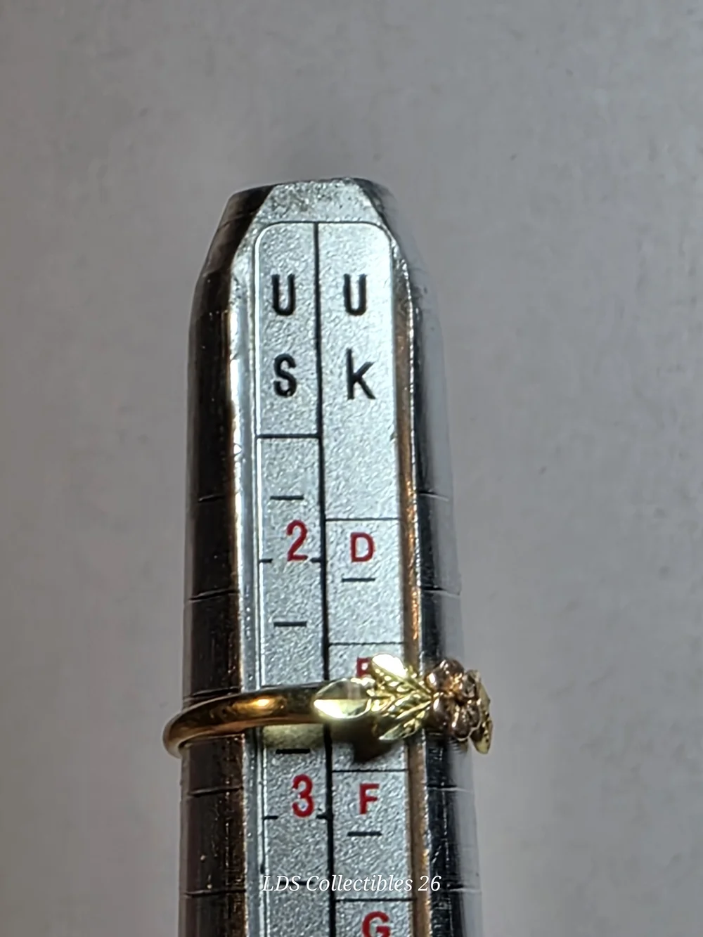 Gold Leaf Toe Ring - Women's Adjustable 14K Gold Toe Ring - Picture 5 of 12